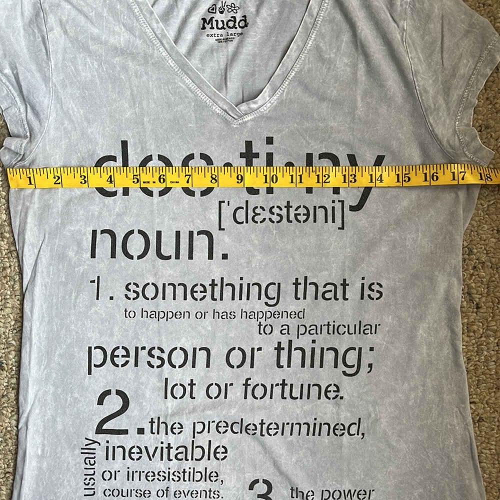 MUDD Destiny Gray Graphic Tee Size XL (Juniors) - Picture 4 of 16